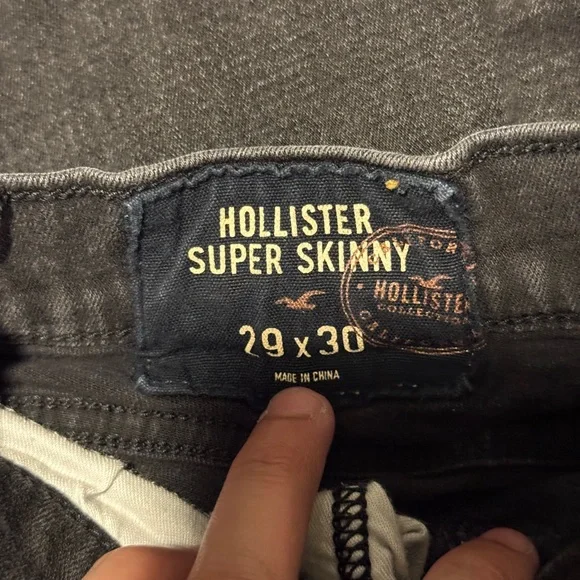 Hollister Black Skinny Jeans Distressed Denim - Picture 3 of 5